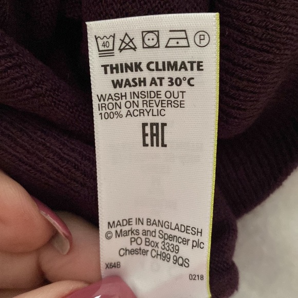 Mens M NWOT cashmere-feel plum V-neck sweater - Picture 7 of 7